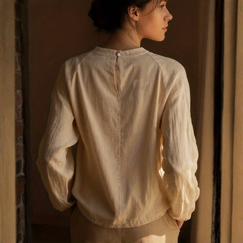 Michelle | Women’s Minimalist Style Long Sleeve Blouse