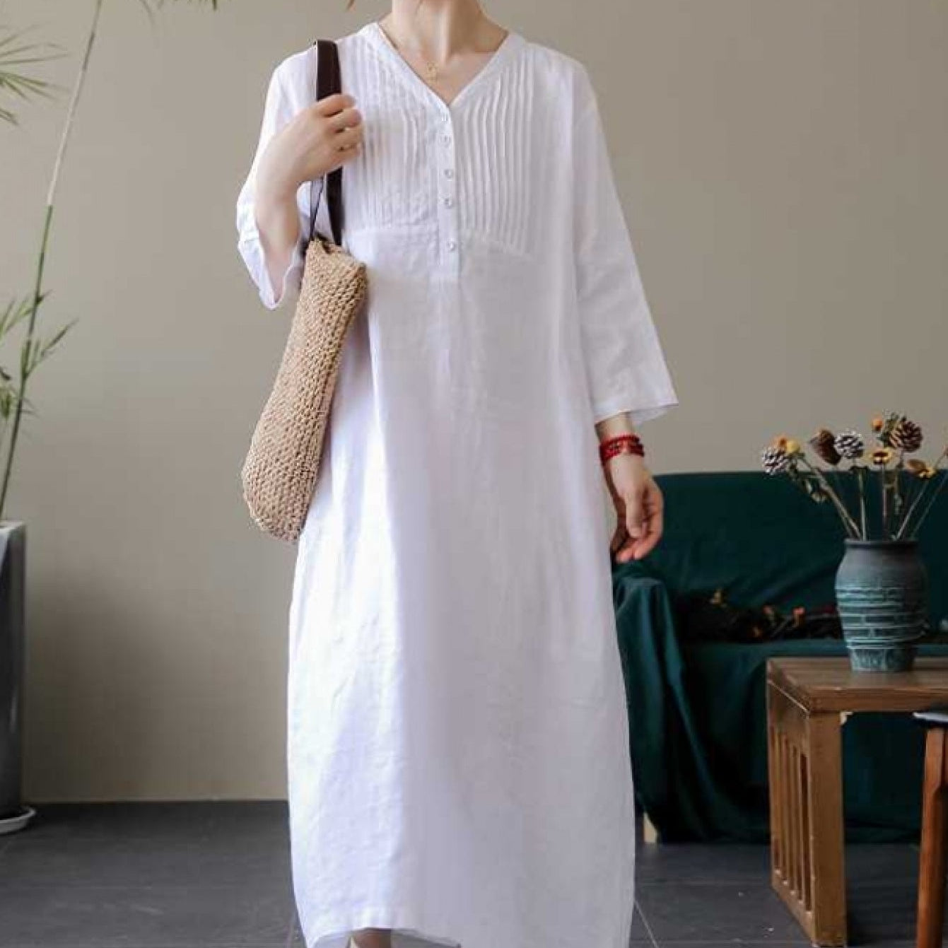 | Versatile Long Dress with Accordion Pleats and Breathable Linen Fabric