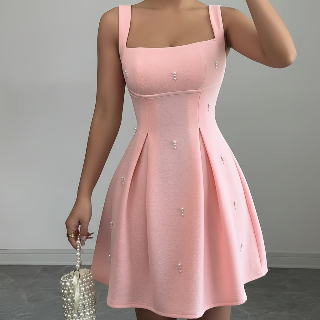 Sleek Dress with Smooth Sleeveless Cut