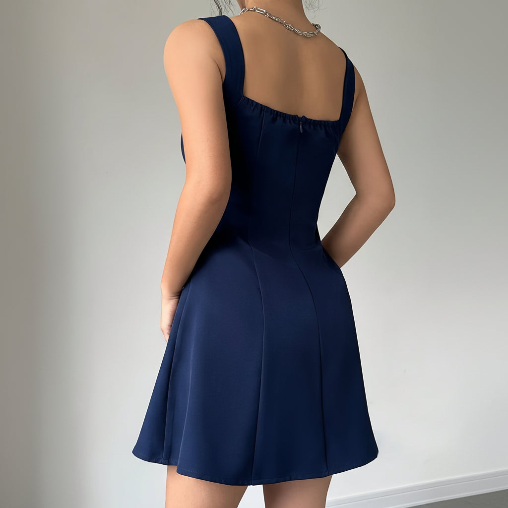 Sleek Dress with Smooth Sleeveless Cut