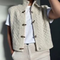 Emma | Structured Sleeveless Vest for Effortless Everyday Elegance 1