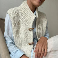 Emma | Structured Sleeveless Vest for Effortless Everyday Elegance 2