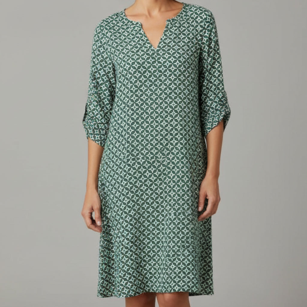 Gerda | Vintage-Inspired Summer Dress with Split Neckline and 3/4 Sleeves 0