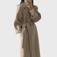 Grace | Classic Wool Overcoat for Elegant Winter Style and Warmth 1