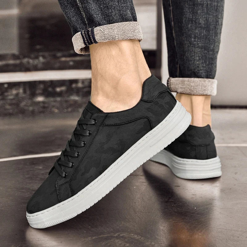Milo | Men’s Sleek Everyday Sneakers
