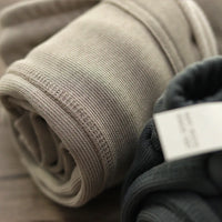 Levi | Men’s Relaxed Knit Performance Shorts