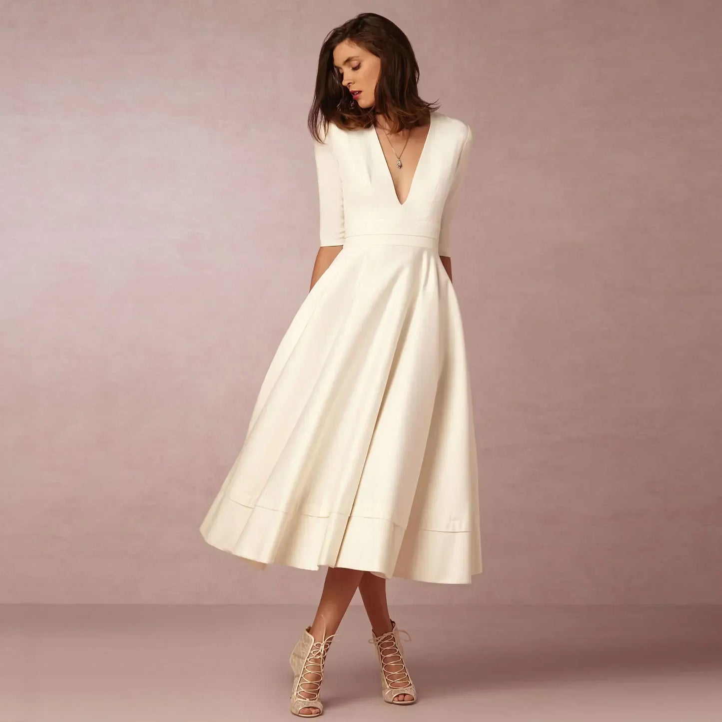Women’s Elegant Flowing Midi Dress