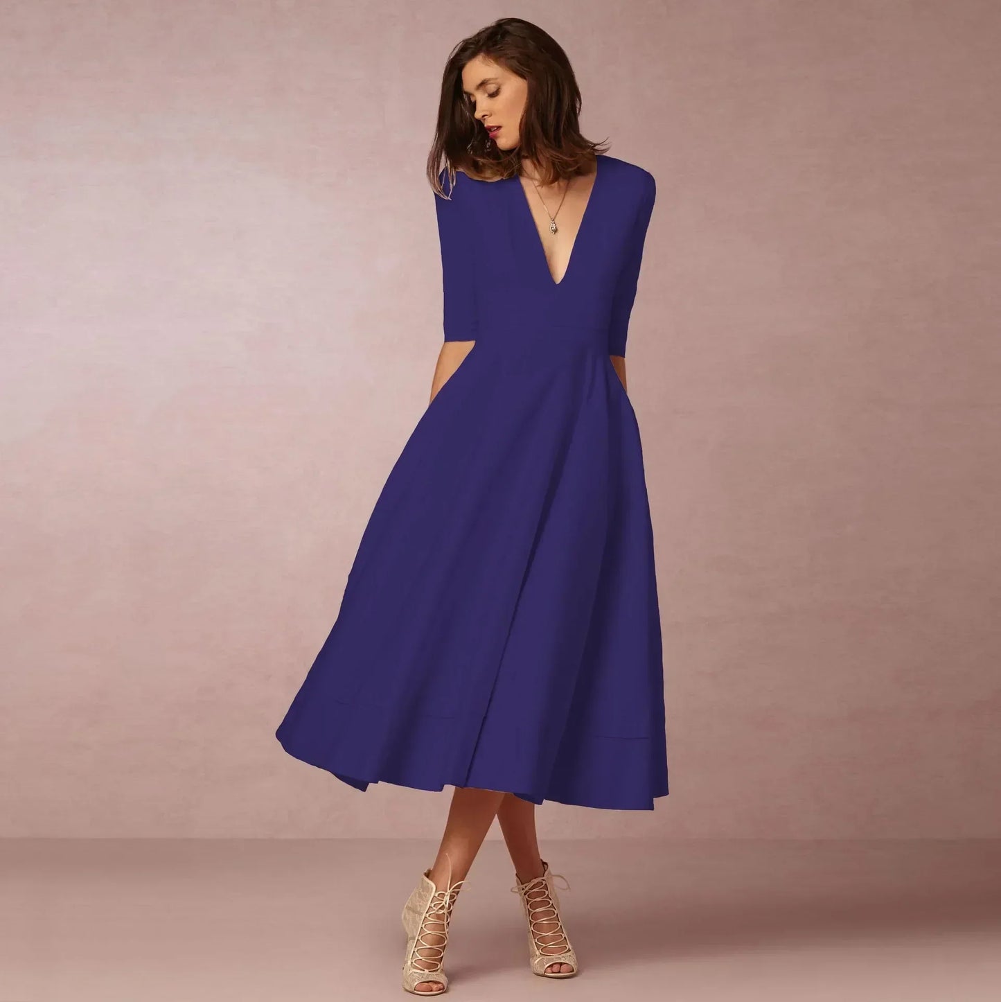 Women’s Elegant Flowing Midi Dress