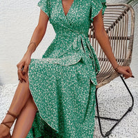 | Stylish Elegant V-Neck Dress Short-Sleeve Design