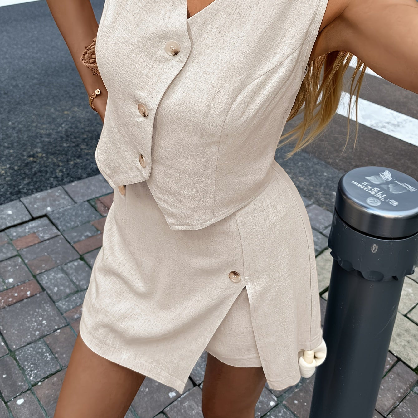 Women’s Sleeveless Vest and Split Skirt Elegant Set